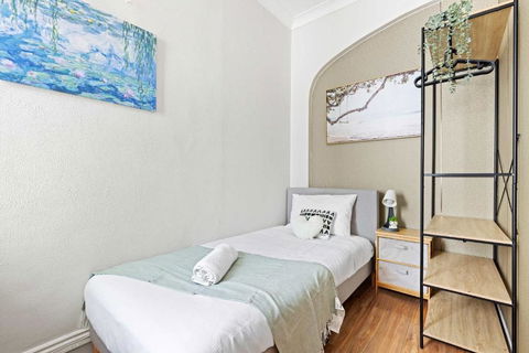 Private Single Room - Conveniently Located At Glebe - Shared Bathroom - Accommodation Georgetown 0