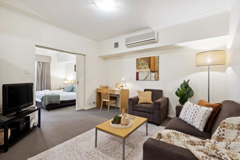Prized Perth Retreat 1BDR - Accommodation Georgetown 1