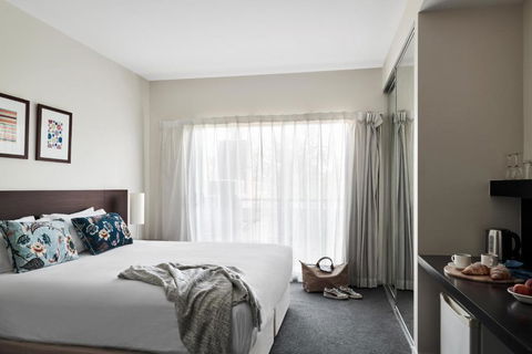Punthill Essendon - Accommodation Georgetown 1