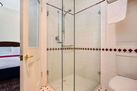 Quality Hotel Bentinck - Accommodation Georgetown 2