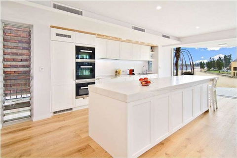 Queenscliff Penthouse - Beachfront - Accommodation Georgetown 1