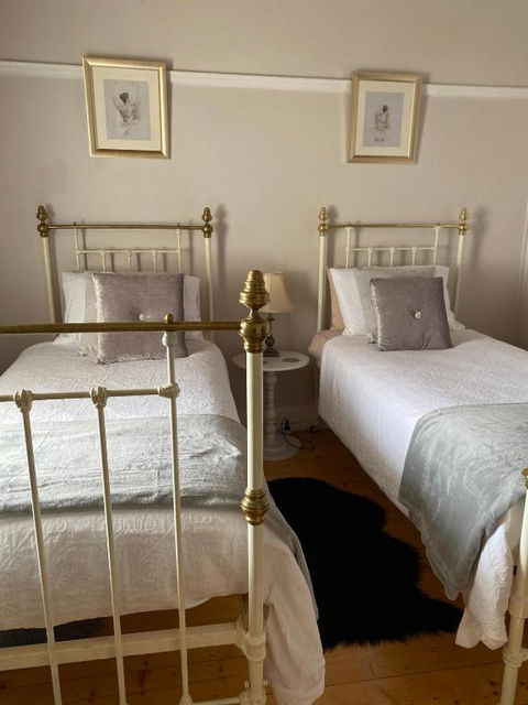 R&R Blue Diamond Luxury Cottage Maryborough, Vic - Accommodation Georgetown 2