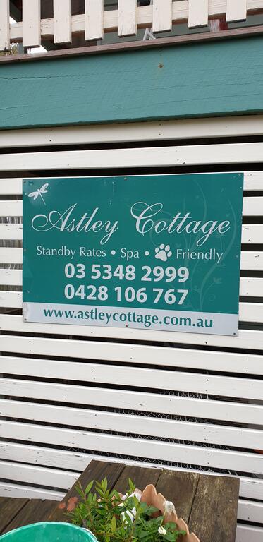 Astley Cottage - Accommodation Georgetown 0