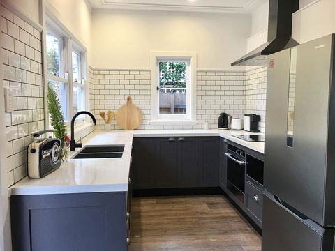 Audrey's Nowra - Accommodation Georgetown 2