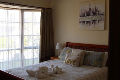 Australian Home Away @ Doncaster Elgar - Accommodation Georgetown 2