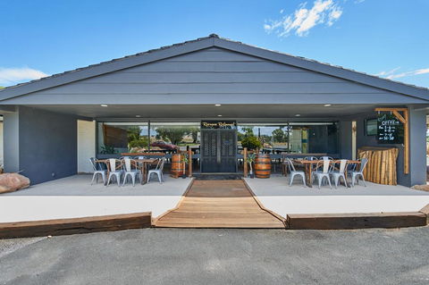 Australian Homestead Motor Lodge - Accommodation Georgetown 1