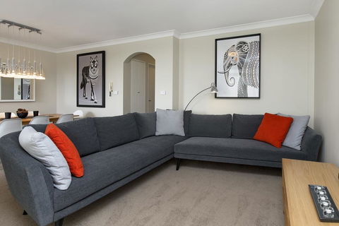 Avalanche 6 - Sophisticated Style &modern Comfort With A Central Location - Accommodation Georgetown 1