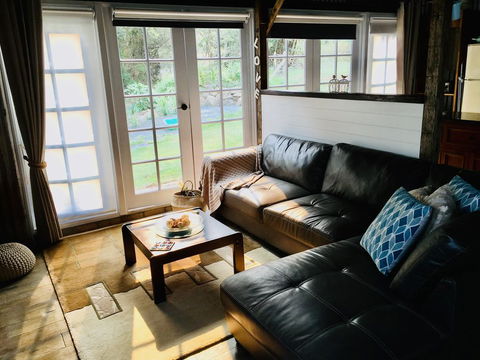 Awesome Barn Gold Coast Hinterland - Accommodation Georgetown 0