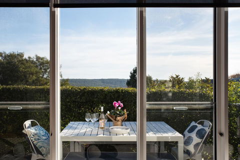 Azure Daylesford - Accommodation Georgetown 1