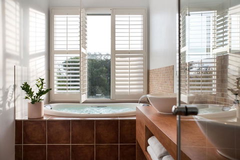 Azure Daylesford - Accommodation Georgetown 2