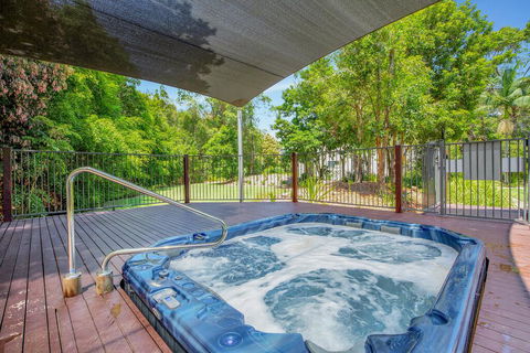 Baden 23 - Rainbow Shores - Accommodation Georgetown 3