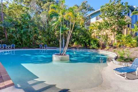 Baden 74 - Rainbow Shores, Top Floor, Air Conditioned Unit, Walk To Beach - Accommodation Georgetown 0
