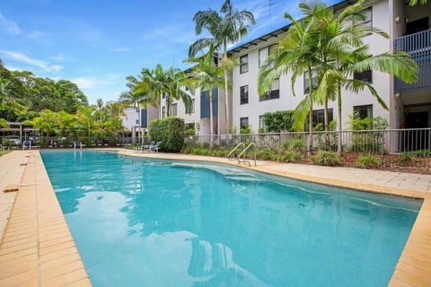 Baden 77 - Rainbow Shores, Pools, Outdoor Spa, Walk To Beach - Accommodation Georgetown 1