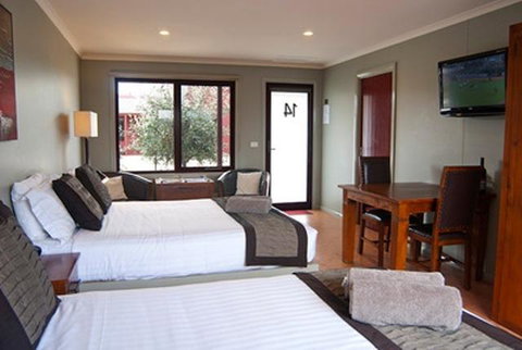 Bairnsdale Motel - Accommodation Georgetown 2