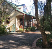 Ballarat cottages incorporating yarrowee cottage and Admirals cottage - Accommodation Georgetown