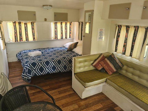 Bateman Bay Holiday Park & Batemans Bay YHA - Accommodation Georgetown 0