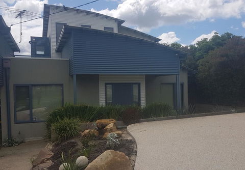 Bay Breeze Holiday Home - Accommodation Georgetown 1