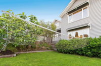 BAY VIEWS ON MANNA - DROMANA