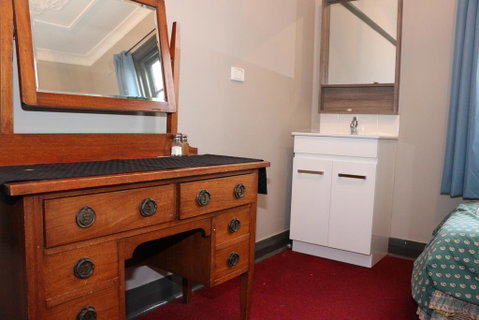 Bayview Hotel - Batemans Bay - Accommodation Georgetown 1