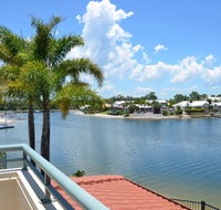 Bayz Maroochy Waters - Accommodation Georgetown