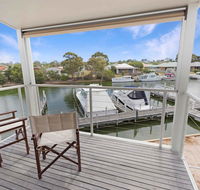 Beach 2 - waterfront villa and beach - Accommodation Georgetown