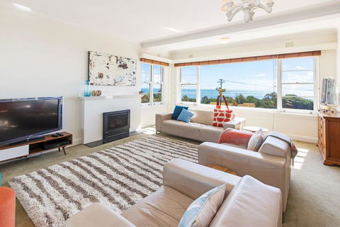 BEACH BELLE - MORNINGTON - Accommodation Georgetown 0