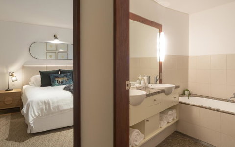 Beach Suites - Accommodation Georgetown 1