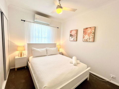 Renovated Queenslander - Upstairs 2km To Stadium - Accommodation Georgetown 3