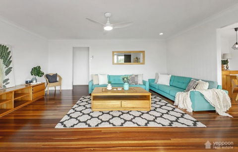 RELAX @48 CLOSE TO BEACH Sleeps 7 - Accommodation Georgetown 3