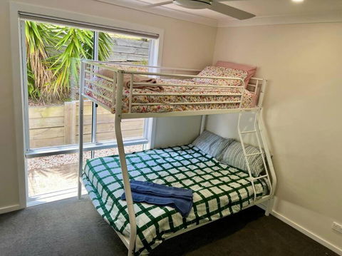 Relax And Reconnect At MaluaBay - Accommodation Georgetown 3