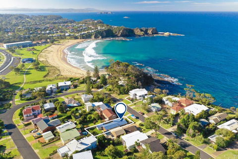Relax And Reconnect At MaluaBay - Accommodation Georgetown 0