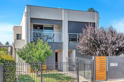 Relaxing Getaway Steps From Grange Beach - Accommodation Georgetown 2