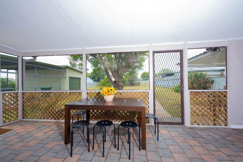 Renovated Little Cottage Aberdare Hunter Valley - Accommodation Georgetown 3
