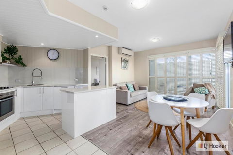 RESORT ON THE BEACH 1219/20 - Accommodation Georgetown 2