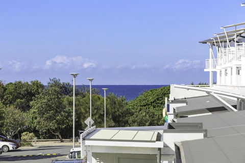 RESORT ON THE BEACH 1219/20 - Accommodation Georgetown 3