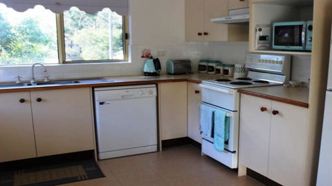 Rest At The Nest On Booner - Accommodation Georgetown 3