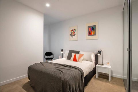 Retro Modern With Pool Near Westfield Doncaster - Accommodation Georgetown 2