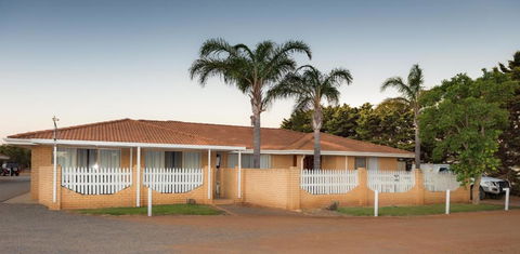 Rhodeside Lodge - Accommodation Georgetown 2