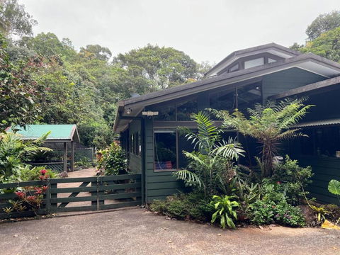 RIflebird Lodge - Accommodation Georgetown 1