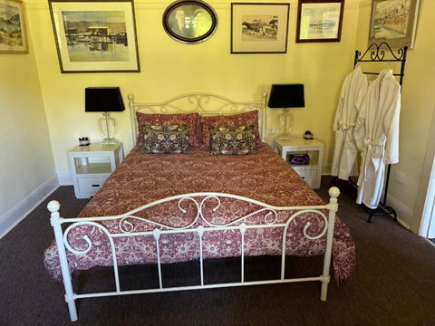 River Front Estate - Accommodation Georgetown 1