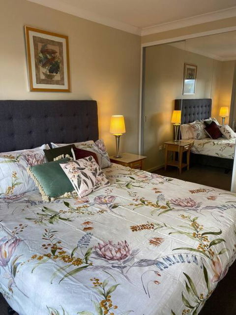 RIVERSIDE CITY VIEW PARKING NETFLIX WIFI WINE FREE - Accommodation Georgetown 1