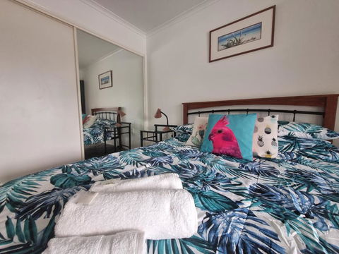 Residential Two-bedroom Unit On The Strand, Self-check In, Wi-fi - Accommodation Georgetown 2