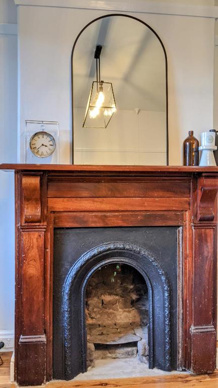 Roseland Cottage - CBD Heritage - Accommodation Georgetown 1