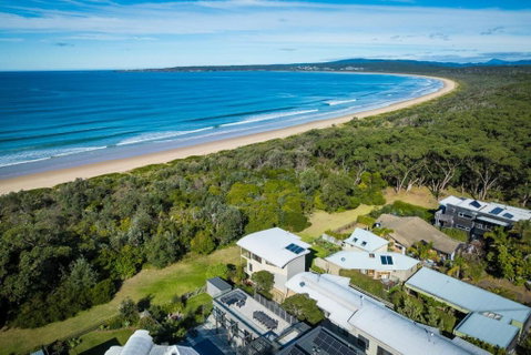 Rolling Waves 3 - Beach Access & Pet Friendly! - Accommodation Georgetown 0