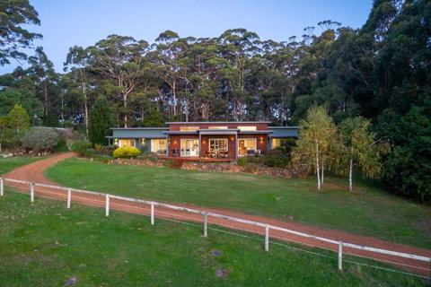 Roo Corner I Private Properties - Accommodation Georgetown 0