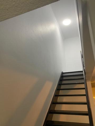 ROOFTOP APARTMENT AT MARINA TERRACES - Accommodation Georgetown 3