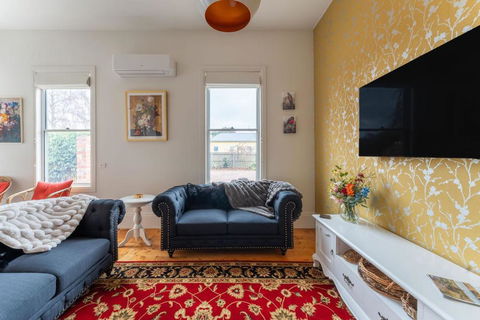 Rose Villa Heritage Home With Parking & WiFi - Accommodation Georgetown 3
