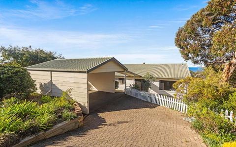 Rosetta House - 6 Clive Ave, Encounter Bay - Accommodation Georgetown 1