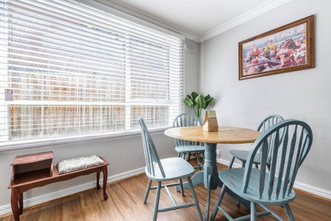 Rosewood Lodge - Cottage Charm Off High Street - Accommodation Georgetown 3