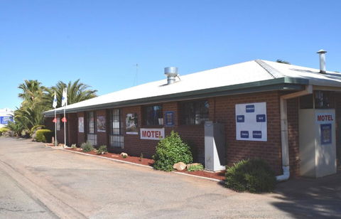 Roundhouse Motel - Accommodation Georgetown 0